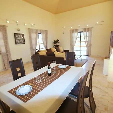 Vila Holiday Vista *